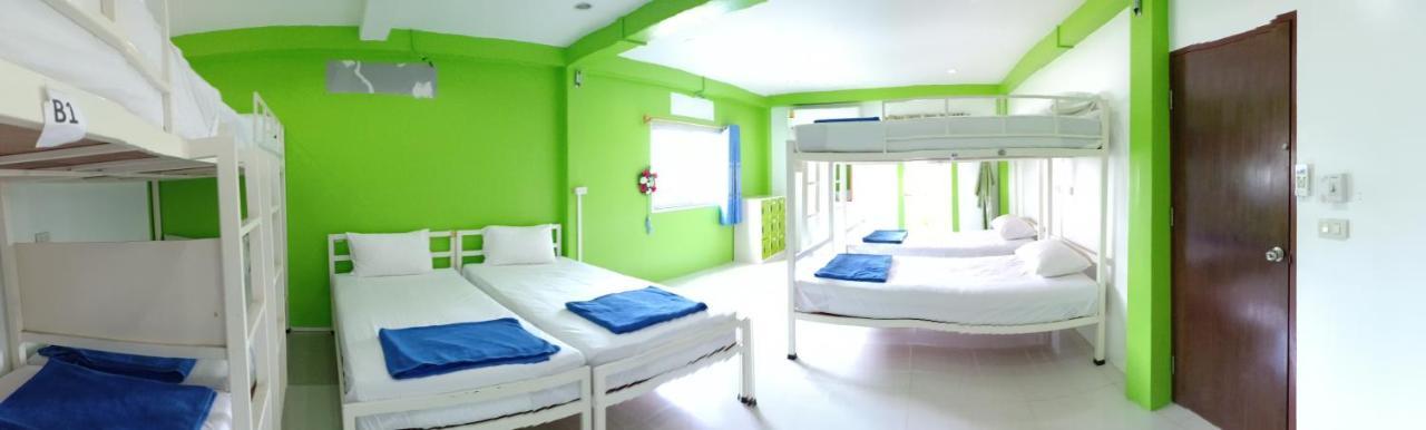 Madinah Hostel Ranong Ban Lum Than エクステリア 写真